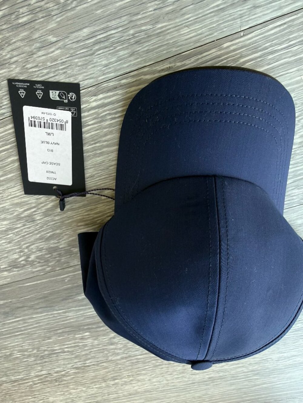 SEASE Navy Cap, Size L/XL, Brand New